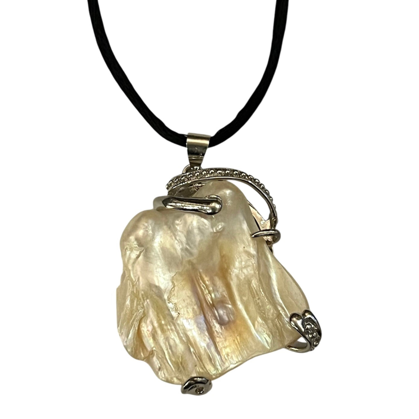 Large Unique White Cream Baroque Pearl Pendant Necklace