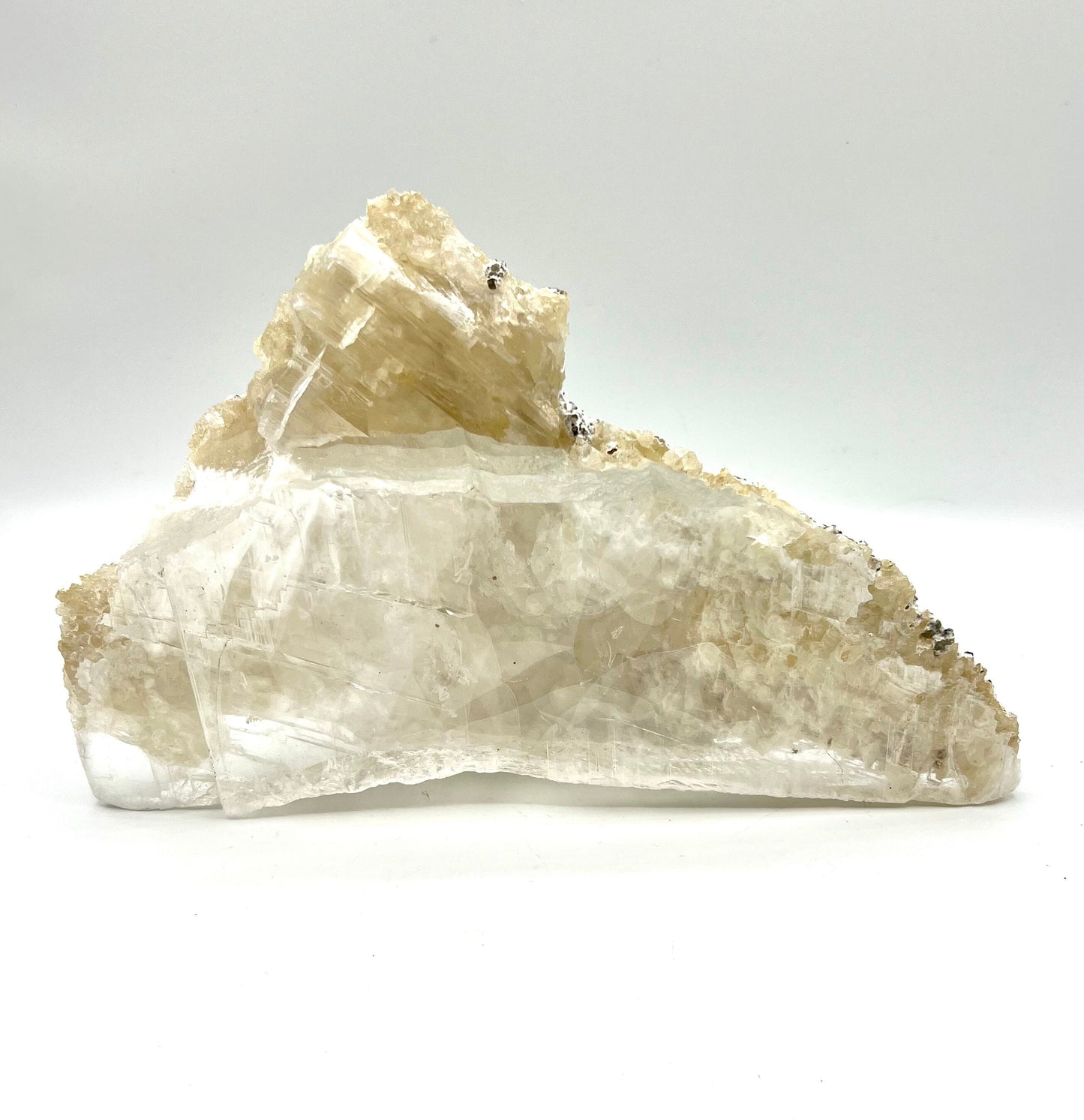 Large Triple AAA Grade Raw Selenite Crystal Clear Healing Stone 3.14lb Tabletop office gift (protection, harmony, and soul healing)