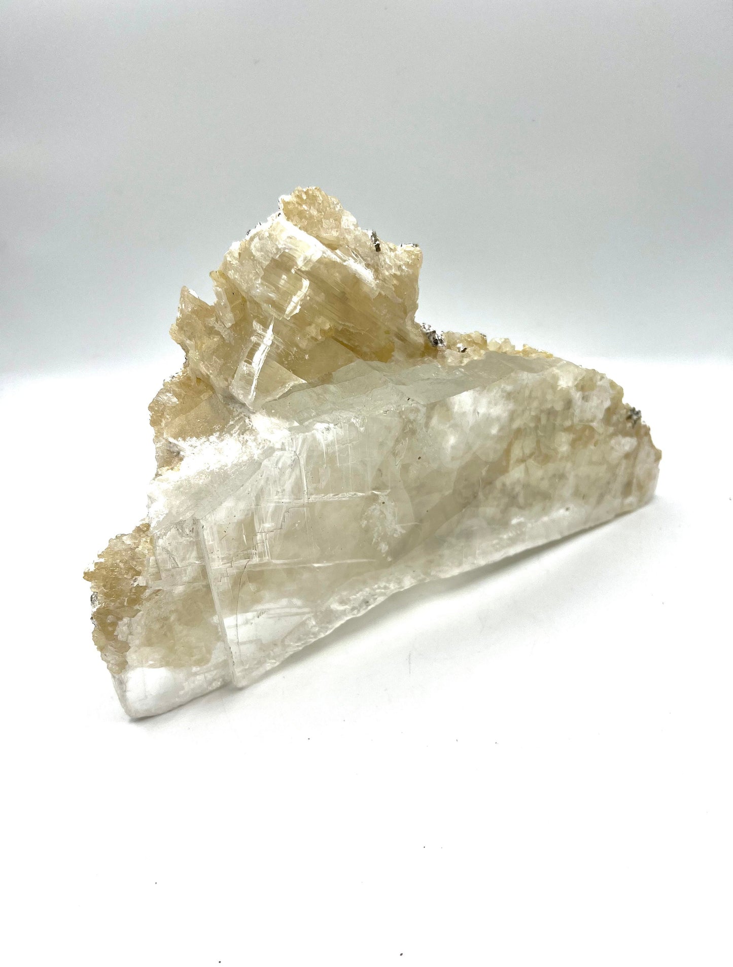 Large Triple AAA Grade Raw Selenite Crystal Clear Healing Stone 3.14lb Tabletop office gift (protection, harmony, and soul healing)