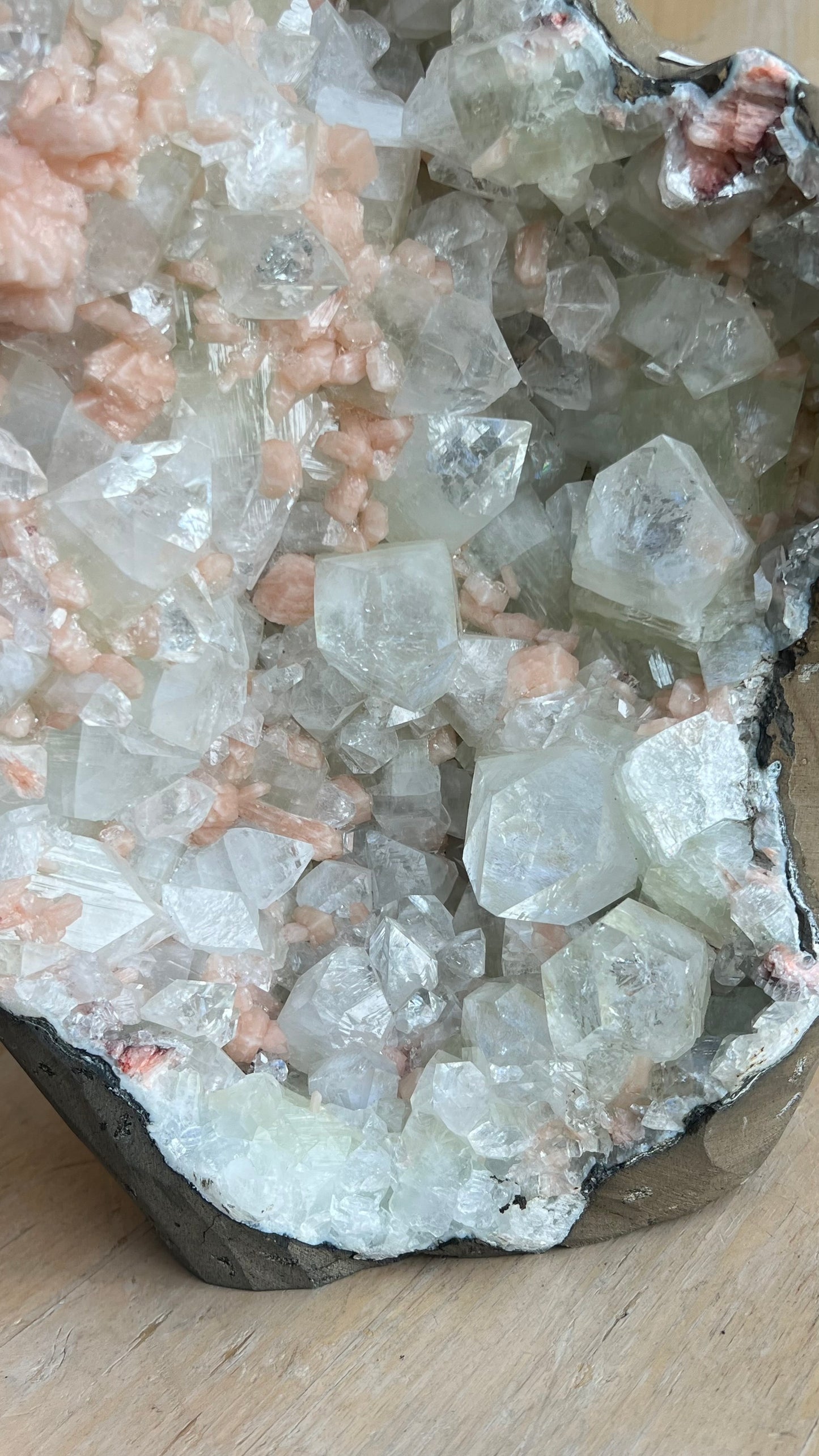 Large Pink Apophyllite & Stilbite Crystal Geode – Natural Healing Crystal Home Décor