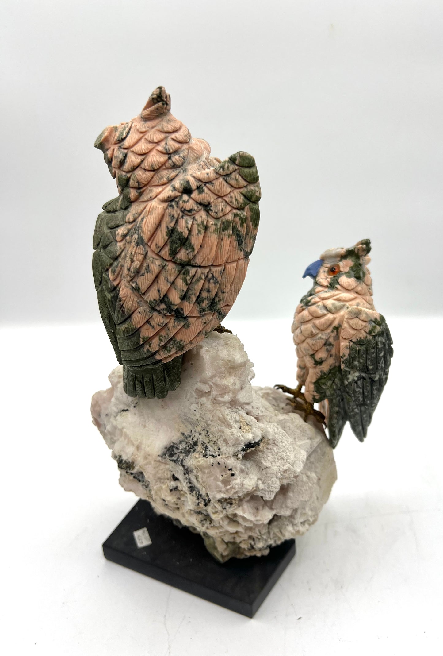Hand-Carved Double Owl Sculpture on Natural Stone – Wisdom, Protection & Intuitive Connection Crystal Décor
