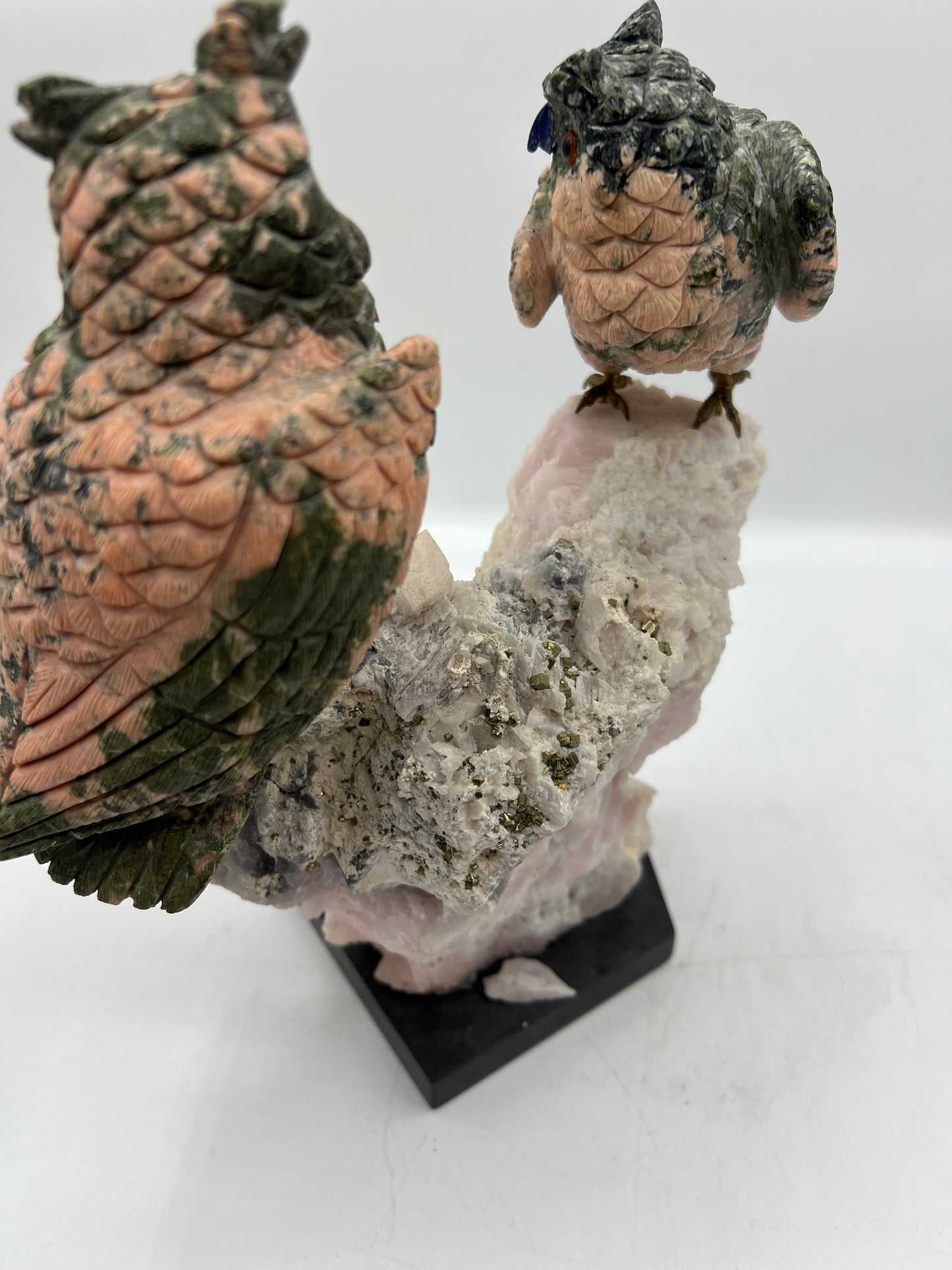 Hand Carved Crystal Parrot Bird Unikite Calcite Pyrite Crystals Hand Crafted Figurine Table top Gift Healing Cruystals